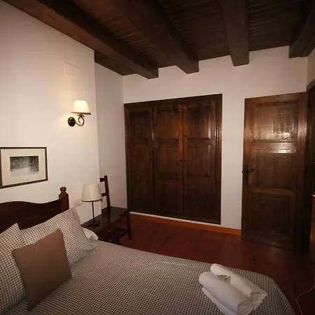 Lh Apartamento Linsoles Ochenta Y Uno 贝纳斯克